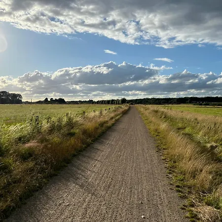 Containerwoning Op Schitterende Locatie *
