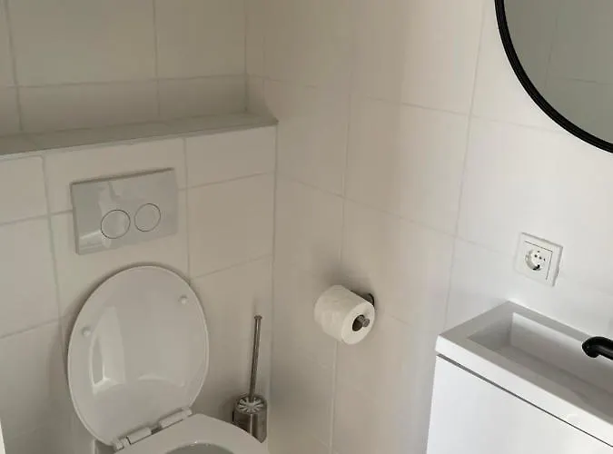 Containerwoning Op Schitterende Locatie * Milsbeek